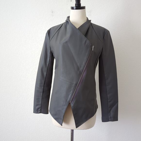 NWT BB Dakota Women's Lander Vegan Leather Gray Jacket XS Knit Undersleeve $104 - Picture 12 of 14